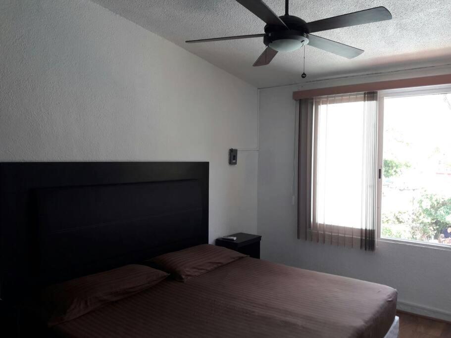 Cozy Townhouse In Great Location Appartement Cancún Buitenkant foto